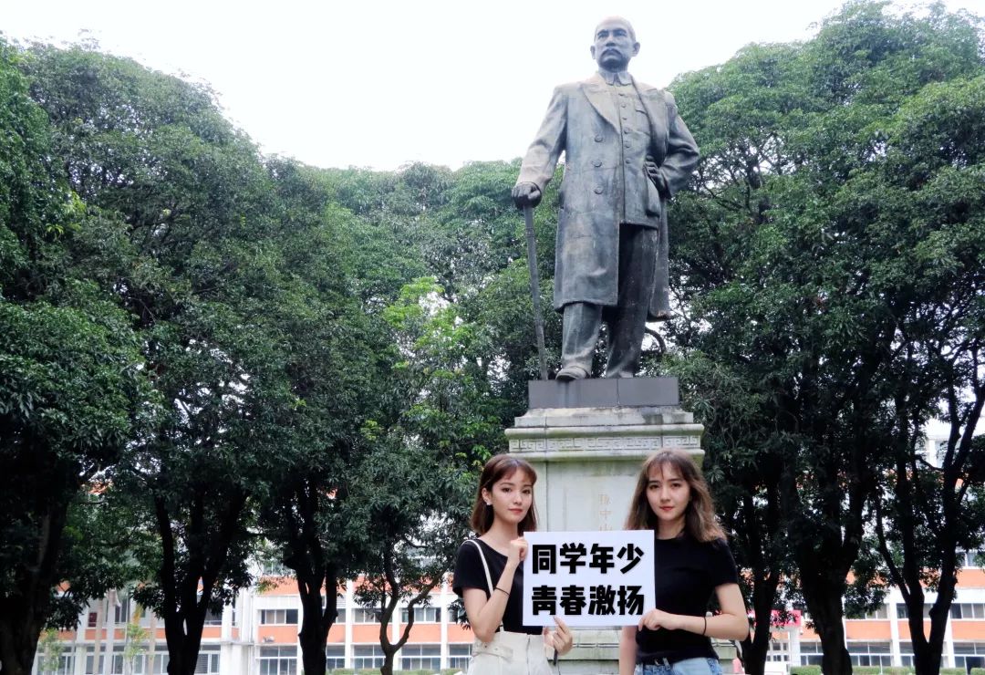 3328dd8c17c44a4fb287504afa9cb8db.jpeg