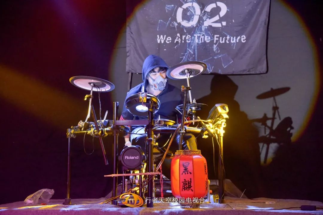 2019 o2电声乐队专场音乐会 ——"风继续吹"