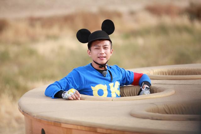 跑男什么时候开始第一季 49b7292bf1a9482aa584ce3657a8ea68.jpeg