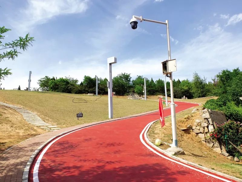 阳泉这里建成彩色健身步道!登山 赏景 等你去打卡