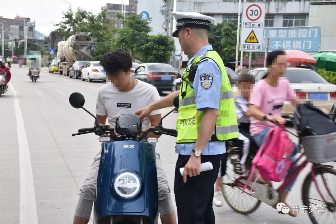 梅塘镇人口_梅塘镇梅塘镇二十三个村简介的介绍(3)