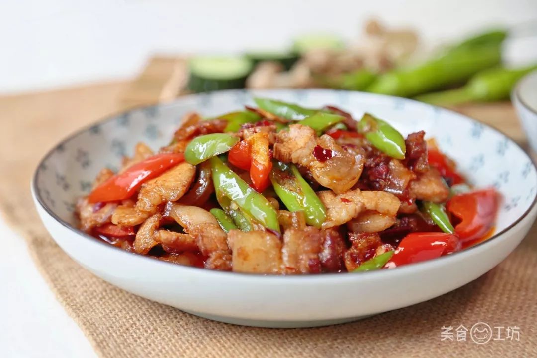 怎么做不辣的红烧肉 8e6e7cf1125d456e81f33a96c8a504e9.jpeg