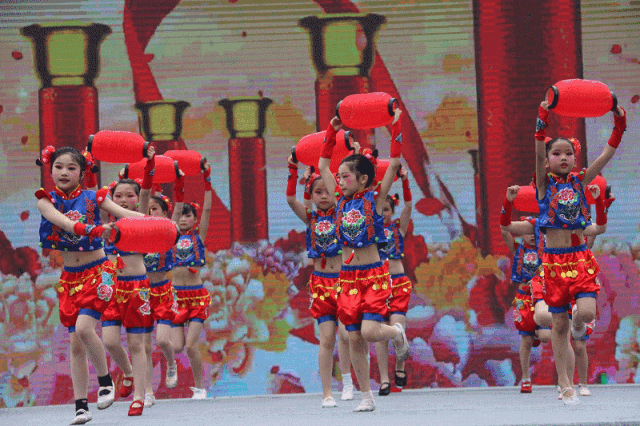 开场舞《中国梦娃》