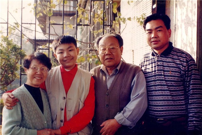 地道战老电影完整版播放 9f5e7b9208374c6ebbb5efc1fc5e0771.jpeg