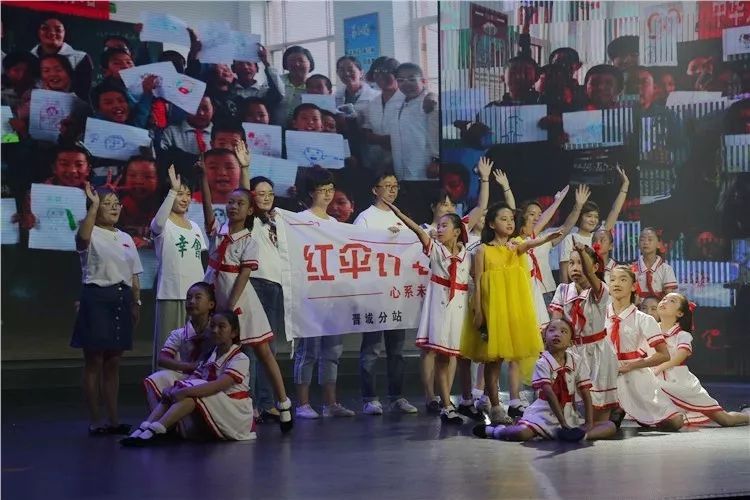 三高人群广场舞30分钟 af94315b974a43819009d800ac9c1153.jpeg