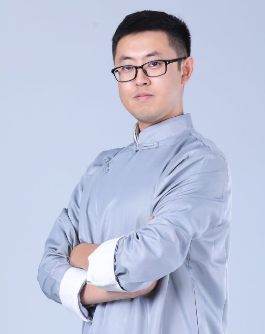 精神病院院长头像 b4182a05a58e408288779709158d2475.jpeg