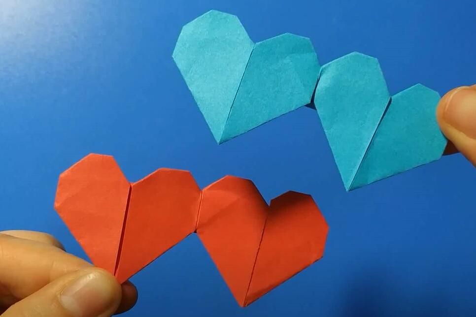 手工折纸教程:一张纸折出一双心心相连,简单有趣!