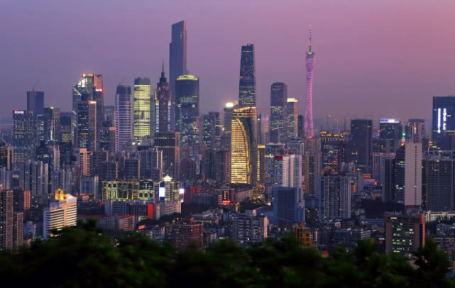 广州gdp增速_给力促销益街坊 五一 睇铺唔走宝
