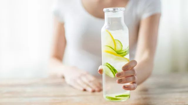 睡前多久不喝水减肥 ed62c9ac25784897a759c4df28cd0527.jpeg