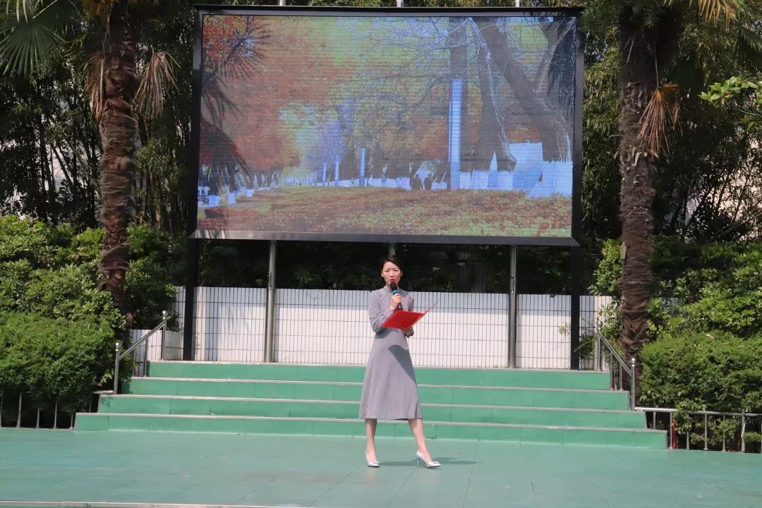 这个六一有惊喜盐城广播电视总台主播大咖走进这个学校