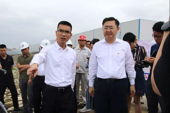 光明区区委书记王宏彬视察光明区全面消除黑臭水体治理工程