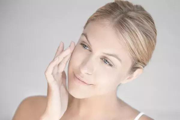 怎么让自己的气色看起来很差 3d37c16b441c4b328fd1ea3ae2e9916d.jpeg