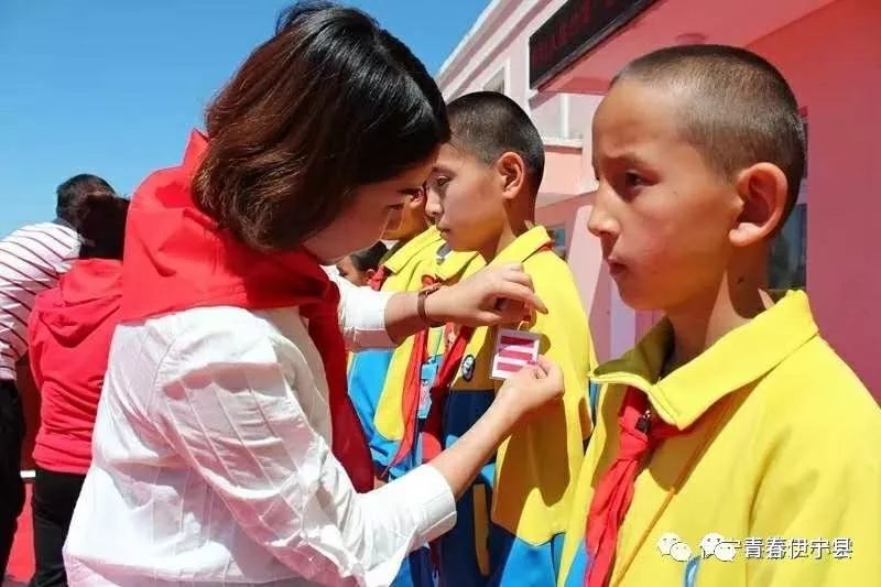 好一点的红领巾 41d7aeabb3e34e67b109f502ab6994dc.jpeg