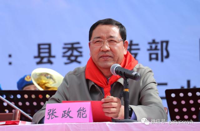 为优秀少先队辅导员颁奖 县委书记张政能同志讲话