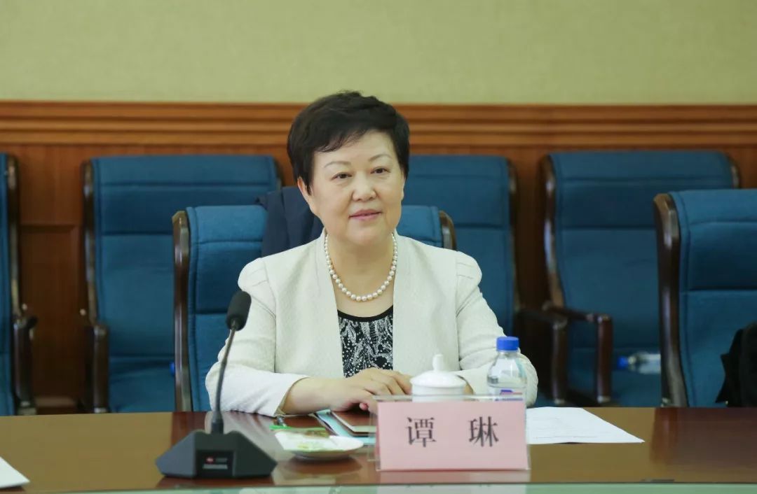 全国妇联副主席谭琳一行到吉林省调研