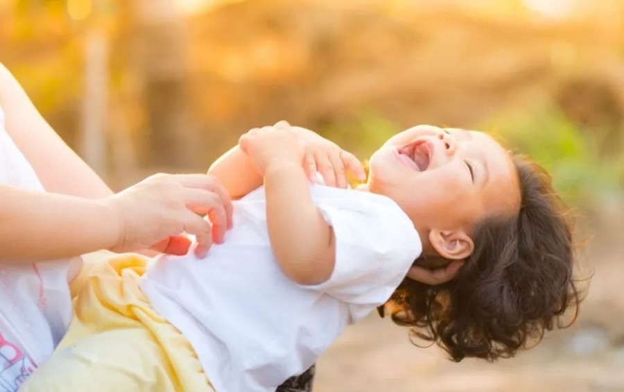 大多数父母头疼的英语启蒙,我竟然用英文儿歌