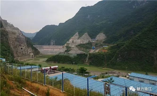 最新消息南江红鱼洞水库冲刺年底大坝封顶