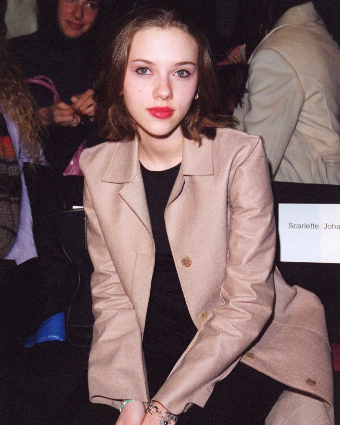 scarlett johansson