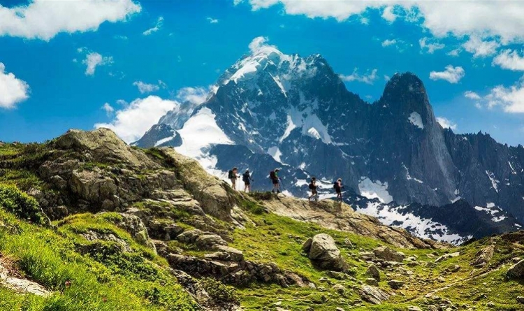 法國一省出狠招防止勃朗峰登山者擁堵！違者監管兩年罰30萬歐元 國際 第1張