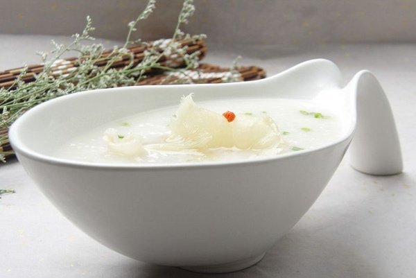                    宝宝积食危害多，这样煮点水、熬点粥，消除积食、健身补脾！