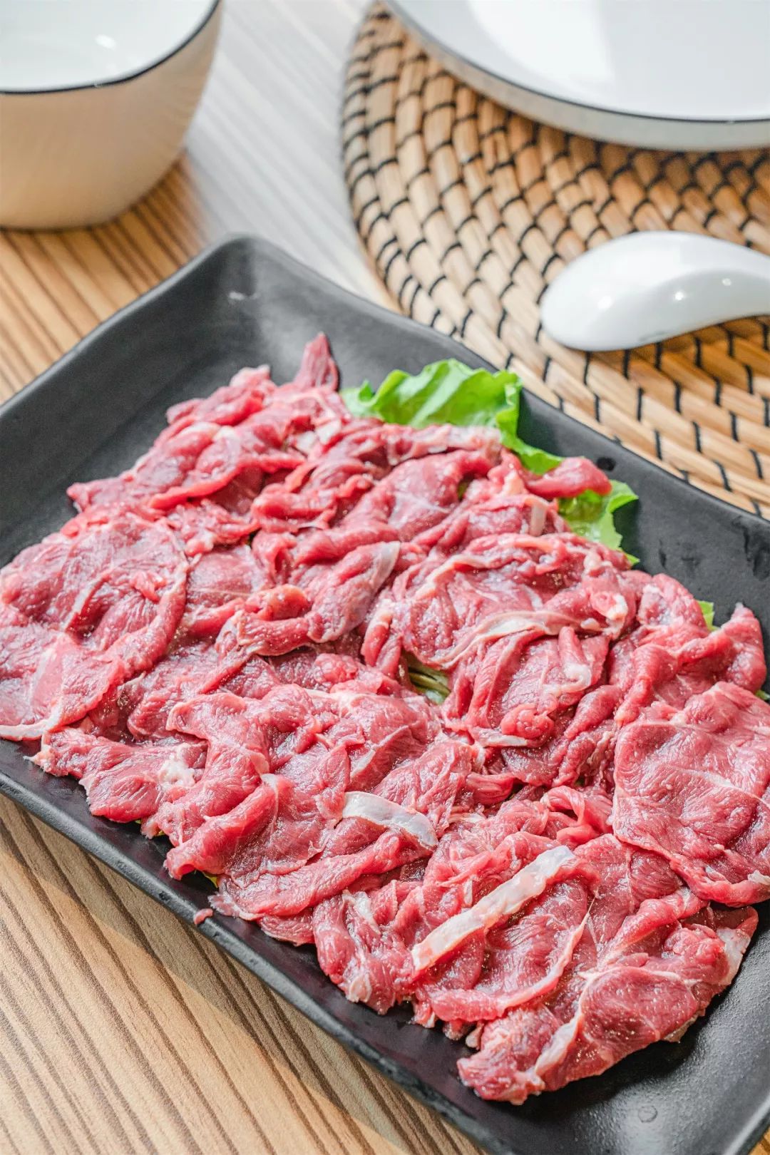 牛冧肉牛身上最嫩滑多汁的要数牛冧肉了,原汁原味,吃完一口接一口!