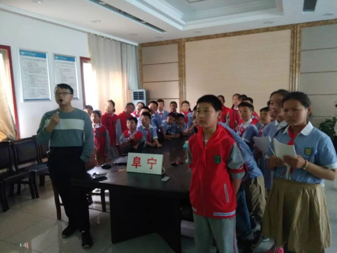 阜宁外出人口_华丽的外出(2)