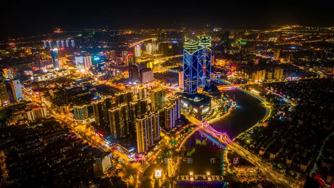 ▽横屏看大片南太湖轻拂面纱显露出另一副绝美的容颜"无夜景,不湖州"