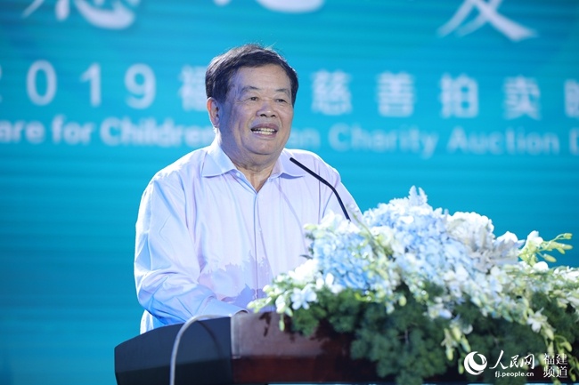 耀皮玻璃老总_耀皮康桥玻璃标志(2)