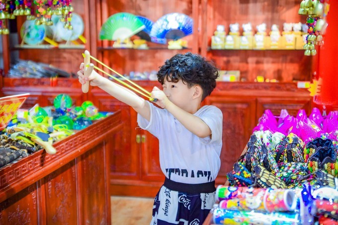 虹之间的曲谱图片