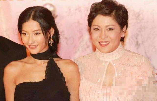 何超莲回应向太言论 00a848b678904b4cab497617fe14681b.jpeg