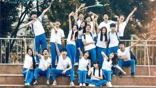 中学时光青春模样 0b6eec6b9ea9450da830947a5cb3ff00.jpeg