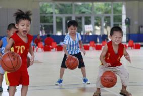 小学生如何练习弹跳 111637a794c94ba5bb87f8b7b1ff45ab.jpeg