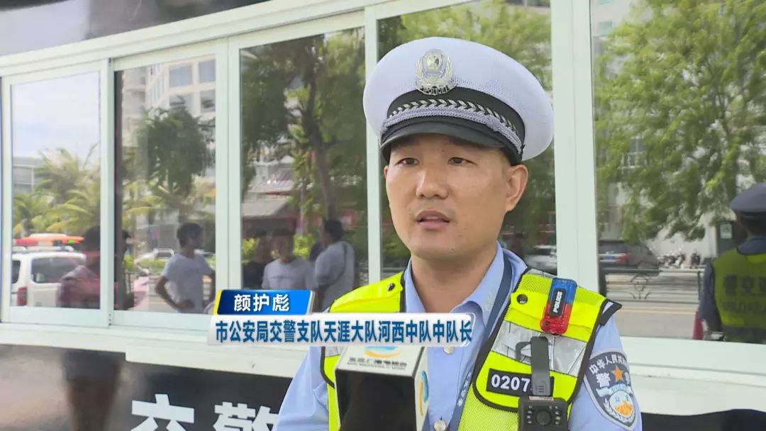 摩托车入市逆行市公安局交警支队吉阳大队负责人 刘明学:对未戴安全