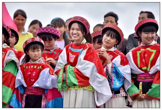 寻甸县城居住人口_寻甸县城图片(3)