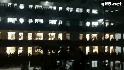 石楼中学在高一高二学弟学妹的祝福之下,斗一2019,高考功成名就!