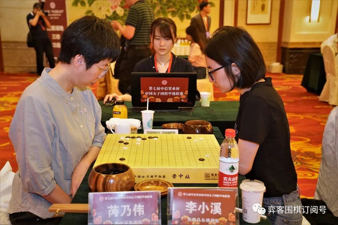 芮乃伟vs李小溪芮乃伟李小溪唐奕vs战鹰唐奕战鹰鲁佳vs於之莹鲁佳於之