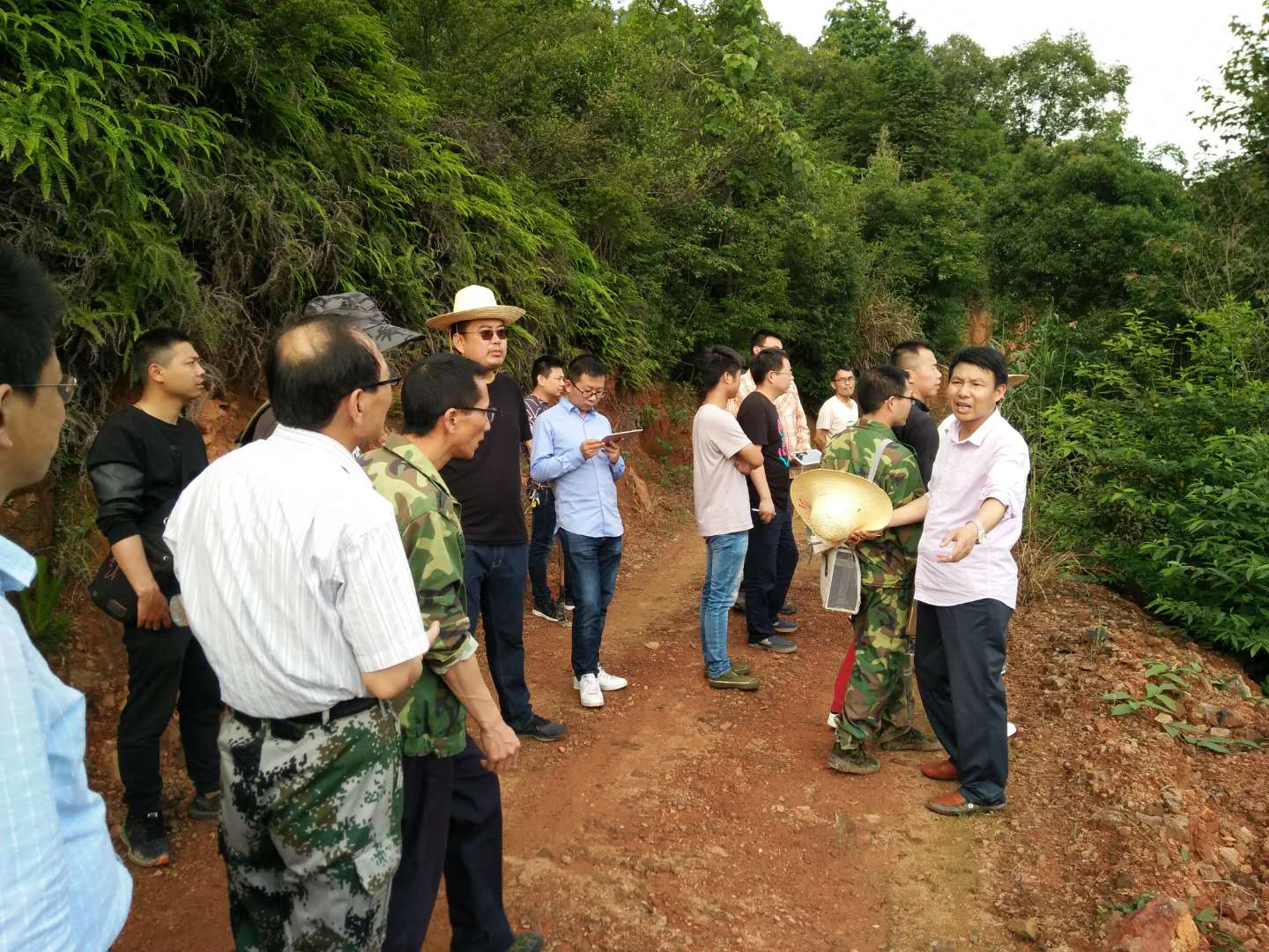 林潭县人口_南平各县人口排名图片(2)