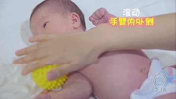                     原创            婴儿触觉发育是认识世界的重要方式！