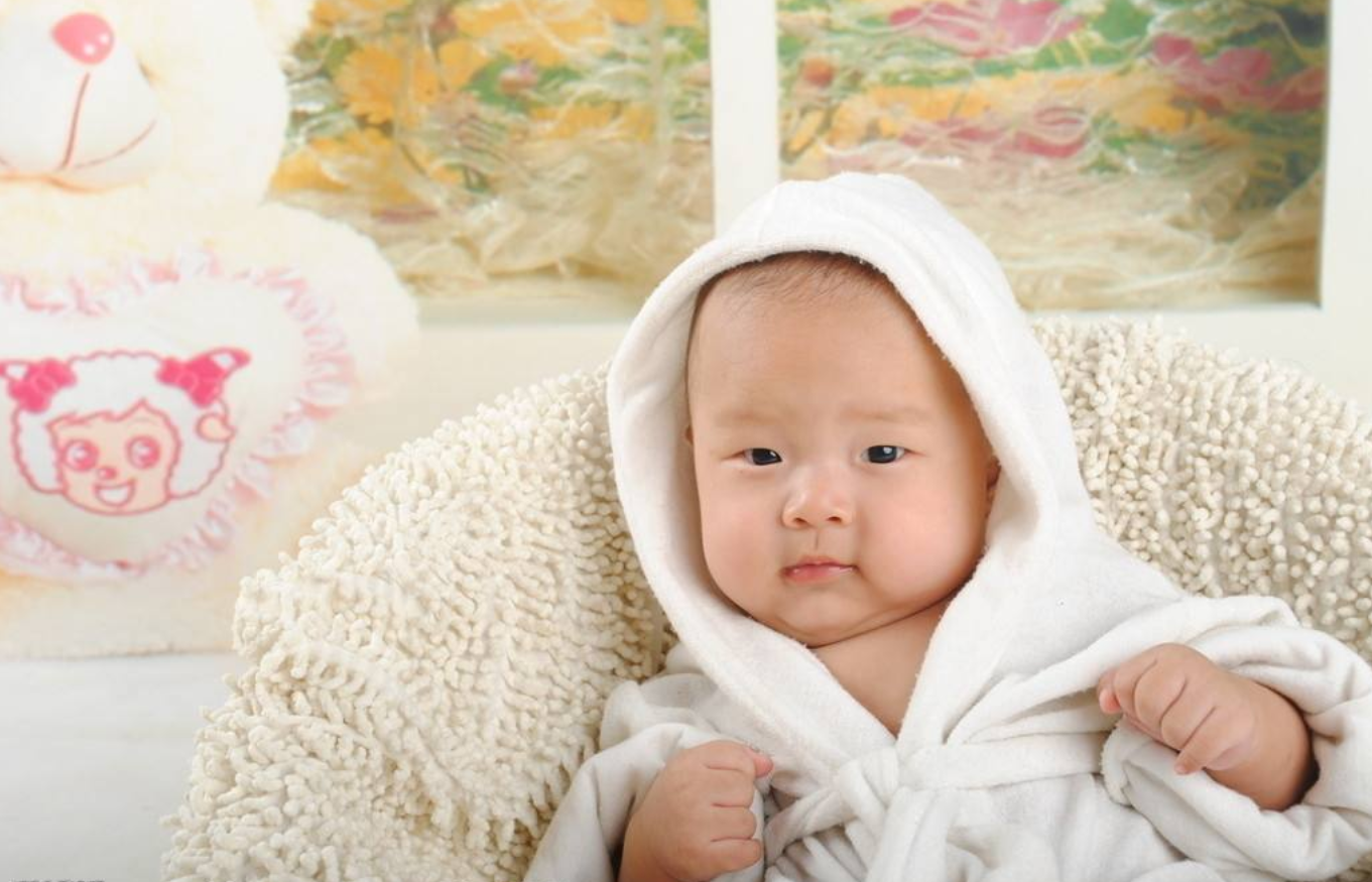                     孩子身上这3个部位越大，说明孩子越健康，可别再嫌弃长得不好看