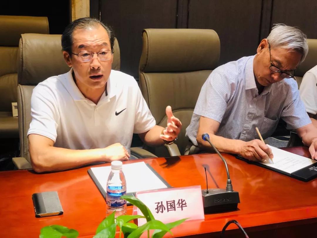帮您远离疼痛酮洛芬贴片首次捐赠签约仪式在都江堰举行