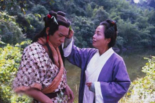 由苑琼丹饰演的殷十娘备受观众讚赏,欣赏她将这个角色演绎得极具感染
