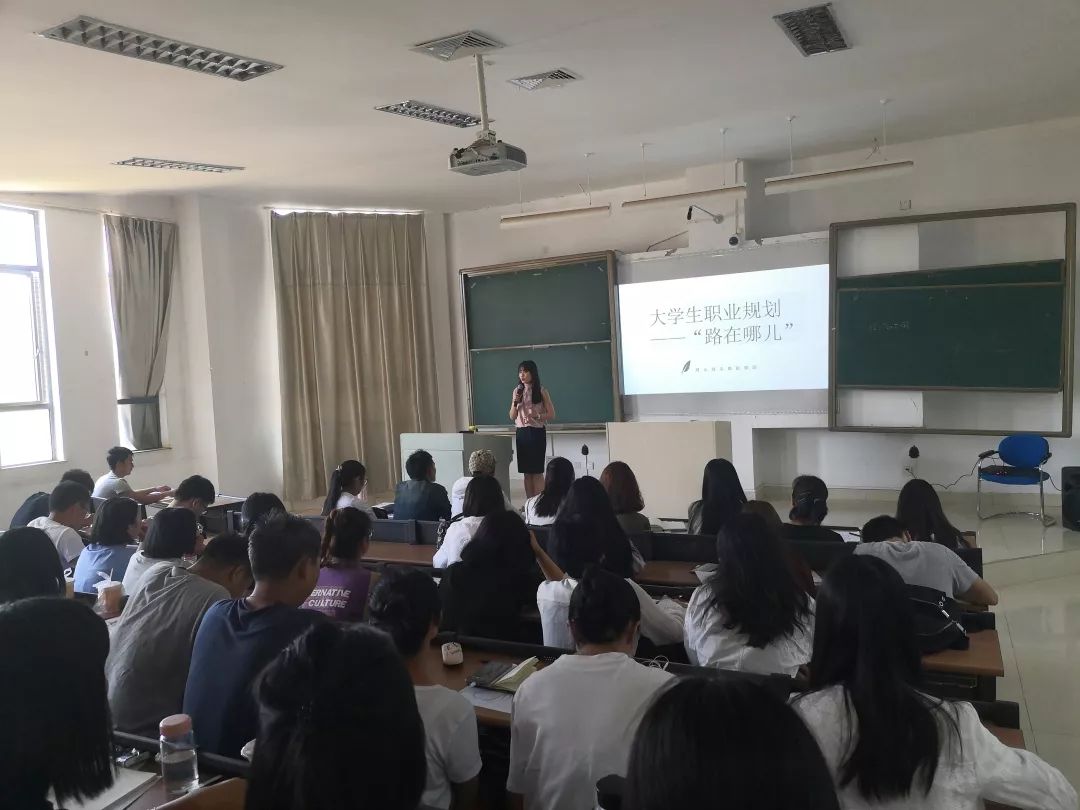 什么是领航学校 a56e493a2c454e81af915f6322d51d83.jpeg