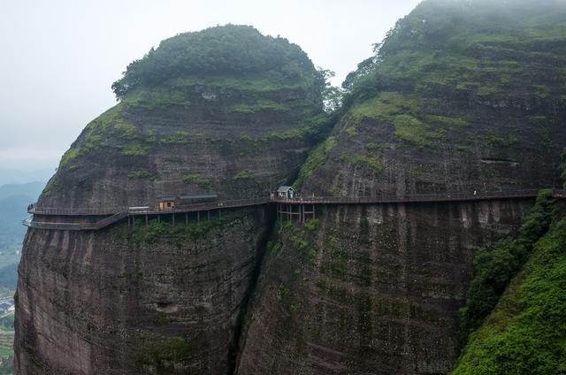 原創
            十里畫廊：南武當山，廣東人的旅遊勝地，景色不輸湖北武當山 旅遊 第9張