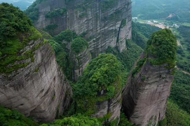 原創
            十里畫廊：南武當山，廣東人的旅遊勝地，景色不輸湖北武當山 旅遊 第1張