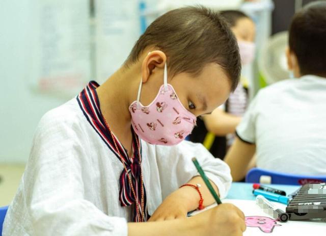                    为啥白血病的孩子越来越多？这五个诱因，多是近三十年冒出来的