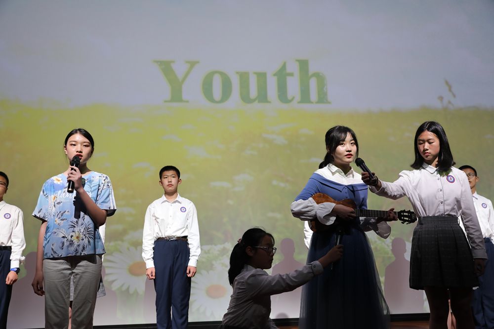 表演者:邹雨晴 周全 欧阳丽雯 沈俊源 王奕洁 许以天 赵希宸