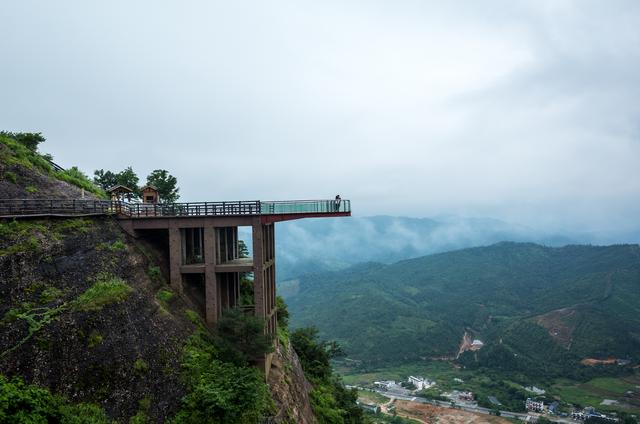 原創
            十里畫廊：南武當山，廣東人的旅遊勝地，景色不輸湖北武當山 旅遊 第11張