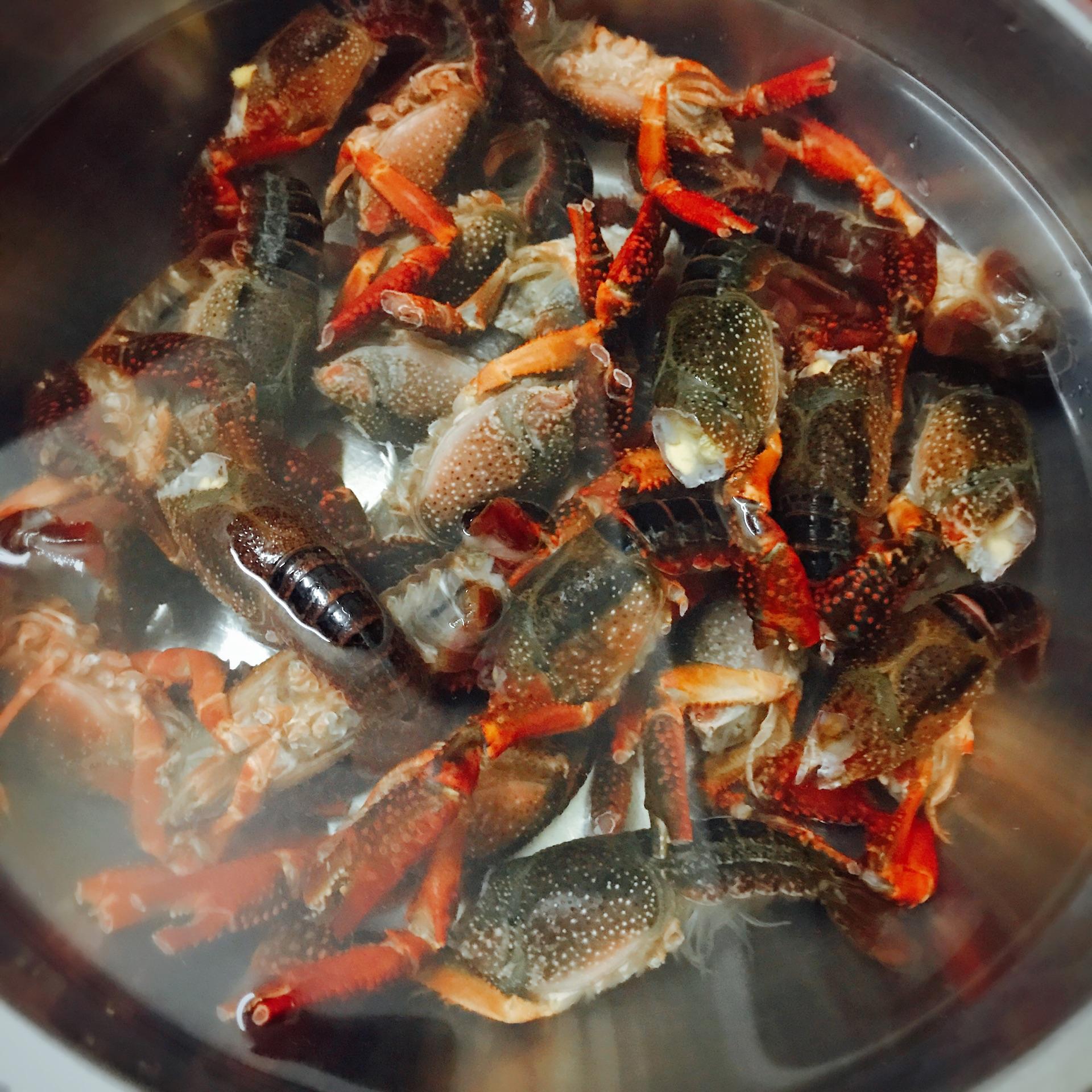 龙虾怎么洗简单又干净(清洗小龙虾最快的方法) - 重庆小潘seo博客