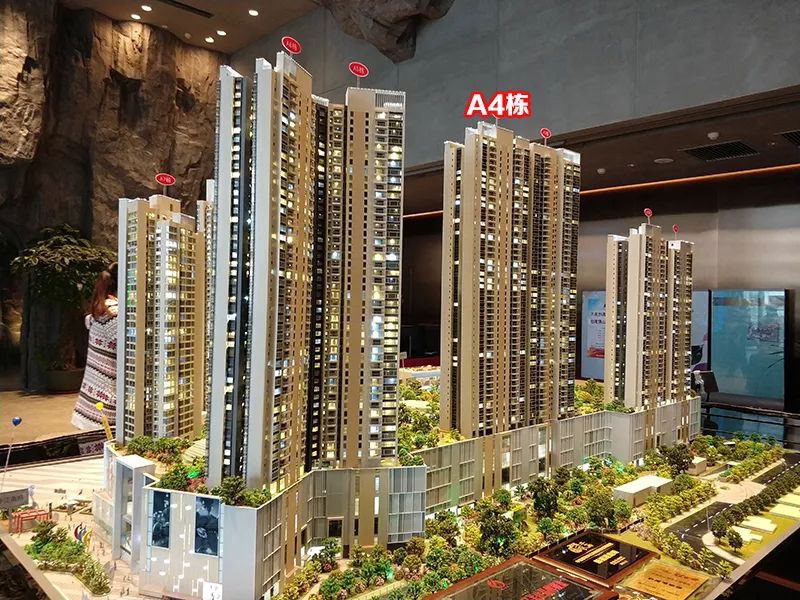 城南地铁盘新福港鼎峰加推222套新品 当日成交超8成