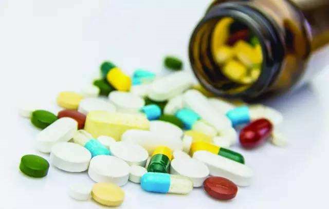 全球健闻 | 药价不受制约,美国处方药价格六年疯涨76%
